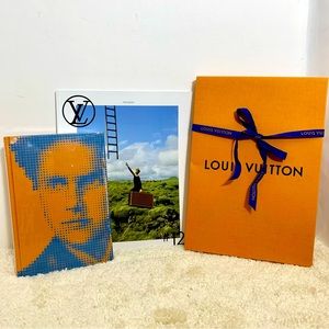 Louis Vuitton Novel book biography L’audacieux Eng